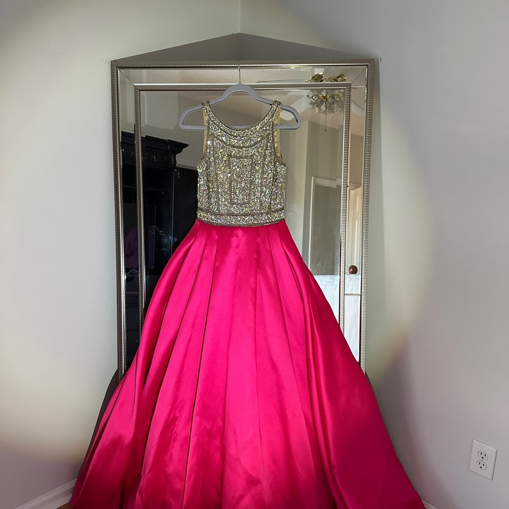 Elegant Pink and Gold Prom Dress with Pockets Size 8